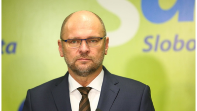 Vyplácanie covidovej pomoci najzraniteľnejším pozastavené! Sulík sa vyhovára na Matoviča a naopak